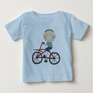 Niño con camisetas y regalos para bicicletas