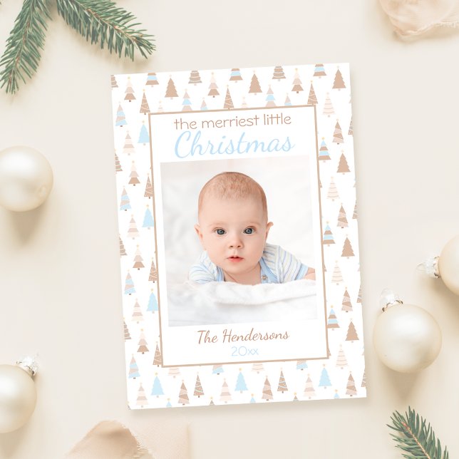 Niño de Navidad más alegre (Christmas card with brown and blue christmas trees and a photo text is brown and blue)