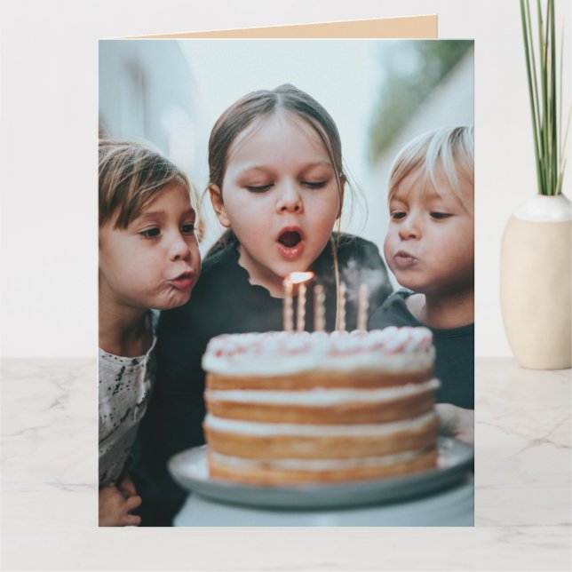 NIÑO INTERIOR FELIZ CUMPLEAÑOS GRANDES TARJETA DE  (Anverso)