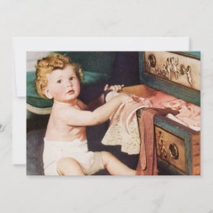 Niño pequeño de color vintage que juega con vestid