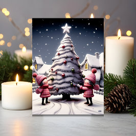 Niños adorables decorando el árbol de Navidad