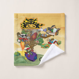 ¡Niños al lado de las estaciones de BATALLA!