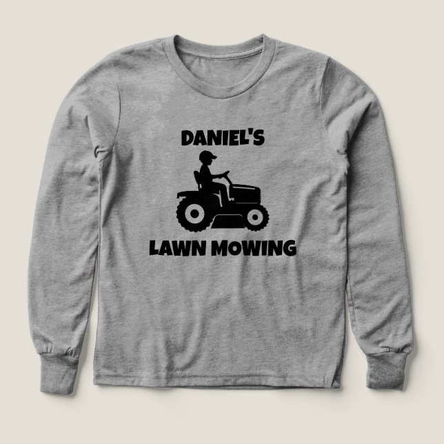 Niños divertidos montando en la ducha de césped (Diseño frontal)