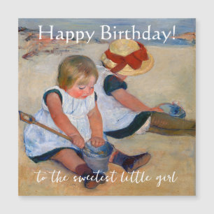 Niños jugando en la playa Feliz cumpleaños