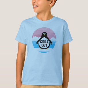 Niños masacran camiseta de pingüino