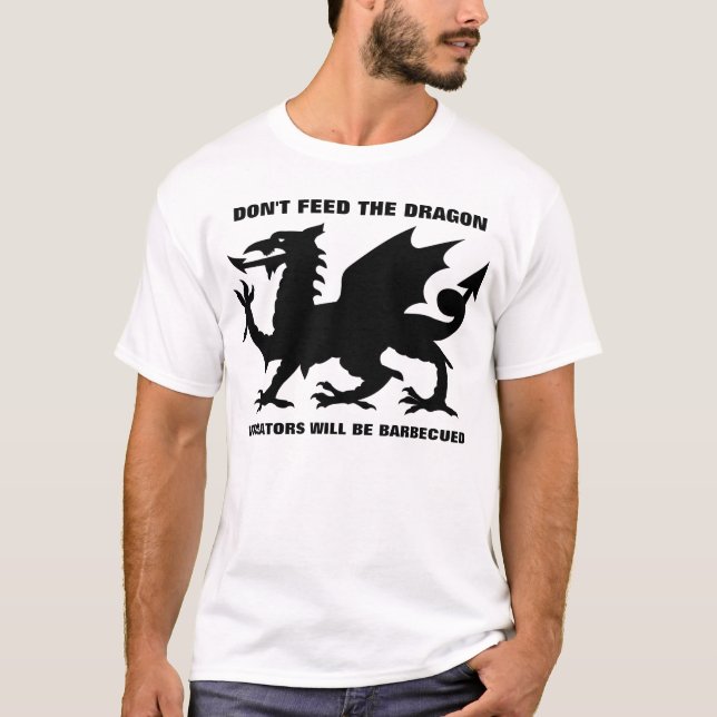 No alimente la camisa del dragón (Anverso)