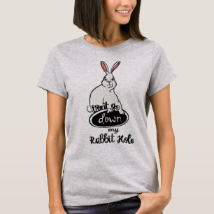 No bajes la camiseta de las mujeres del agujero de