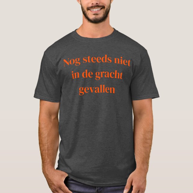 No Caído en el Canal - texto naranja - camiseta (Anverso)