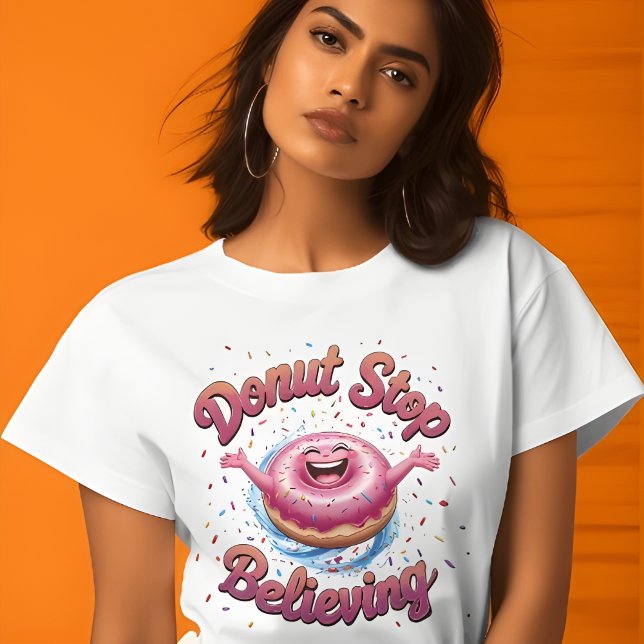 No dejen de creer en una camiseta gráfica (Subido por el creador)