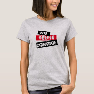 No hay camiseta gráfica divertida para el control