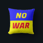 NO HAY COJÍN DECORATIVO DE GUERRA<br><div class="desc">Ya basta.</div>