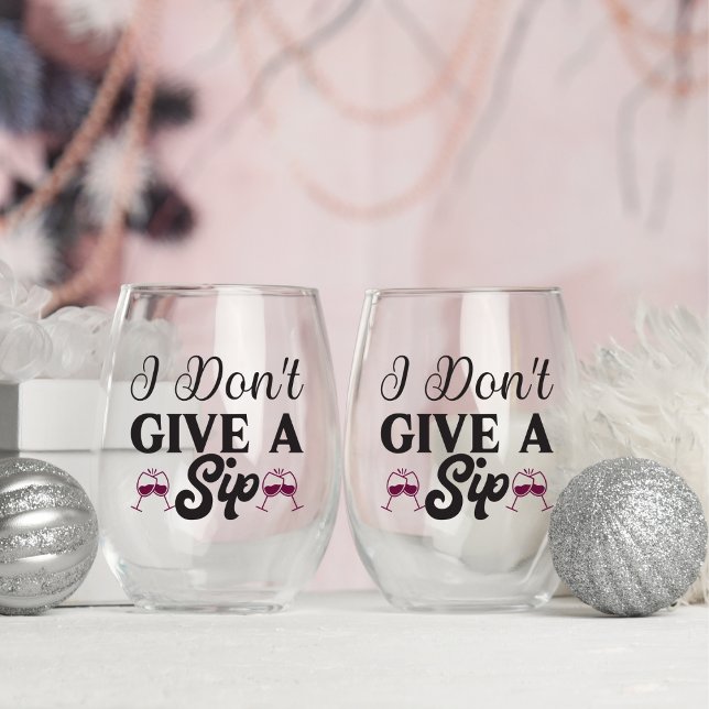 No le doy un vaso de vino sin cáscara a Sip (Subido por el creador)