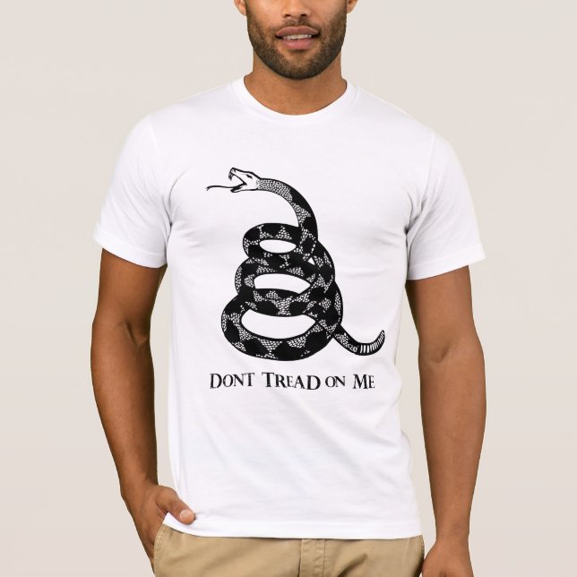 "No pise en mí" la camisa (Anverso)