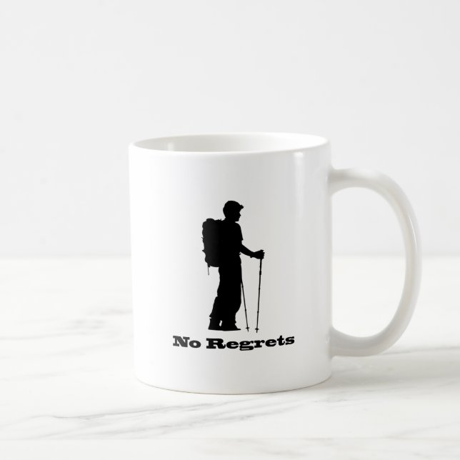 No se arrepiente de la taza de café (Derecha)