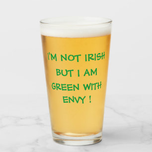 NO SOY IRLANDÉS, ¡SINO VERDE CON ENVENENAMIENTO!