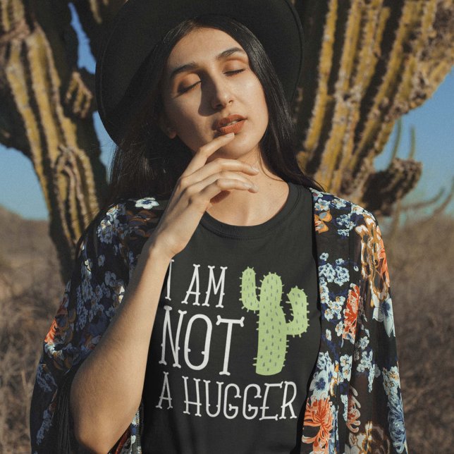 No Soy Una Camiseta Enorme (I Am Not A Hugger T-Shirt)