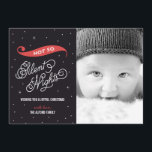 No tan silenciosas tarjetas de fotos navideñas de<br><div class="desc">Celebra la temporada de fiestas con esta adorable tarjeta de vacaciones de Berry Berry Sweet. Disponible en otros colores.</div>