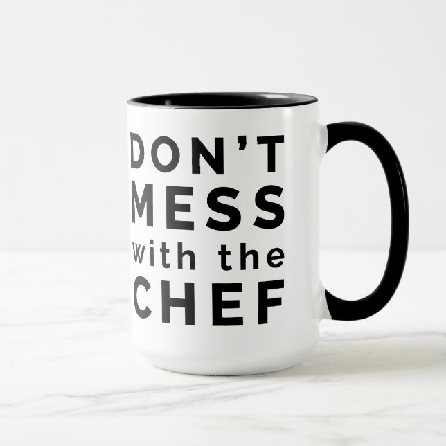 No te metas con la taza de café del chef (Derecha)
