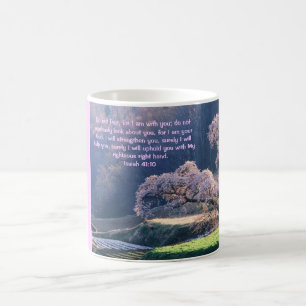 No tema la taza de café de la flor de cerezo del