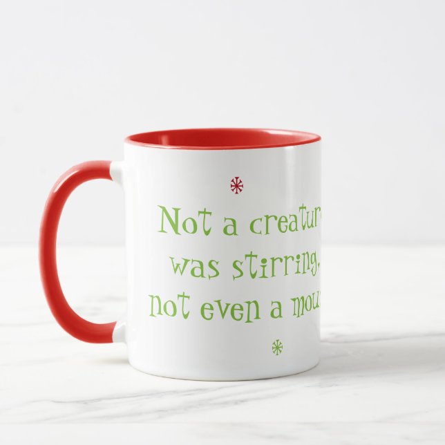 No una criatura revolvía, no incluso una taza del (Izquierda)
