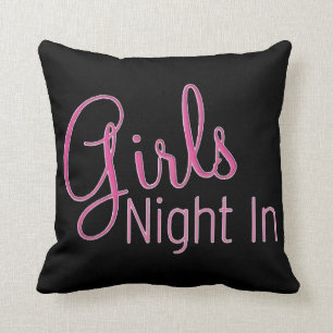 Noche de los chicas en almohada blanco y negro