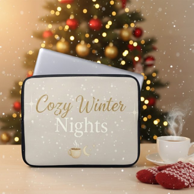Noches de Invierno Acogedoras: Funda para Portátil (Subido por el creador)