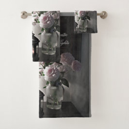 Noches románticas con flores y velas peónicas