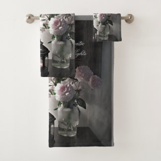 Noches románticas con flores y velas peónicas