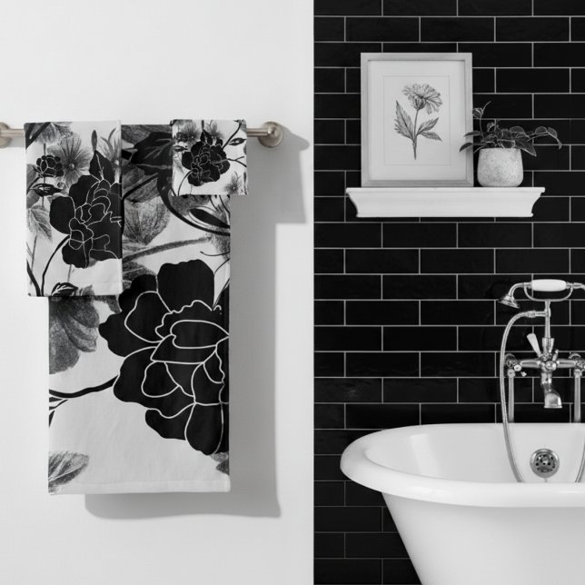 Noir floral de mariposa moderna (Subido por el creador)