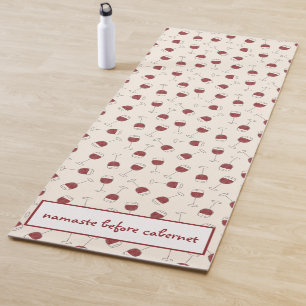 Nombra de Vino Rojo Antes De Cabernet Yoga Mat