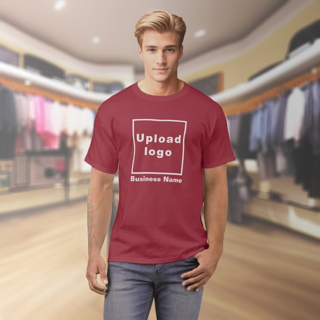 Nombre comercial y logotipo en camiseta de cimarró (Maroon t-shirt with your business name and logo on model)