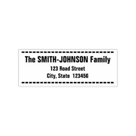 Nombre de familia simple y negrita y sello de goma