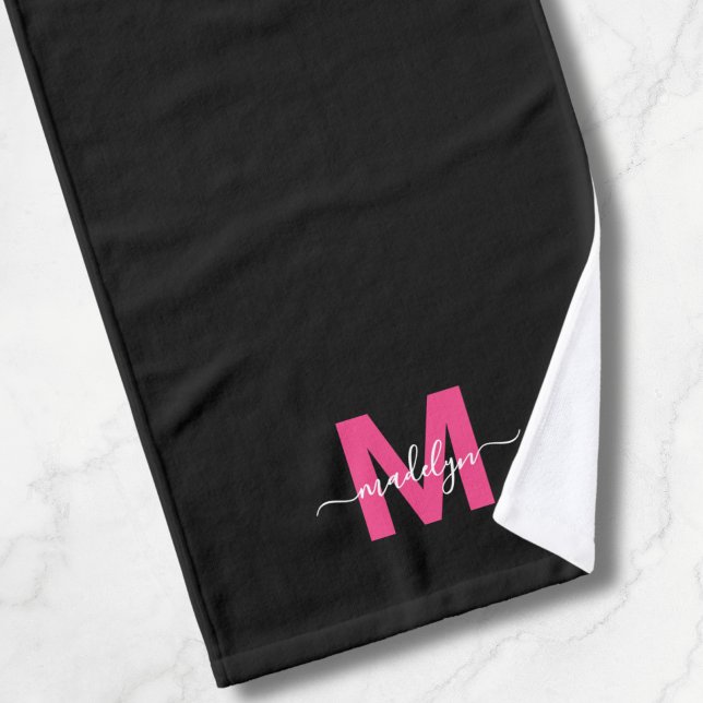 Nombre de monograma de escritura rosa caliente neg (Black Hot Pink Script Name Monogram Hand Towel )