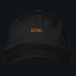 Nombre King Color Negro Cápsulas Bordadas Gorras d<br><div class="desc">Nombre King Color Negro Cápsulas Embroidadas Gorras de visera o tapas. Nombre de fuente es Siglo,  Tamaño de letra 26. El tipo de estilo es Alternative Apparel Basic Ajustable Cap,  el tipo de color es Black.</div>