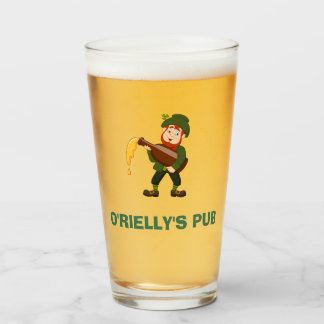Nombre personalizado con vidrio de cerveza Leprech