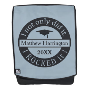 NOMBRE PERSONALIZADO Y mochila de graduado ANUAL