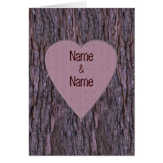 Nombres personalizados grabados en la tarjeta de á