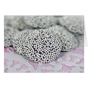 Nonpareil Candy On Lace Cumpleaños