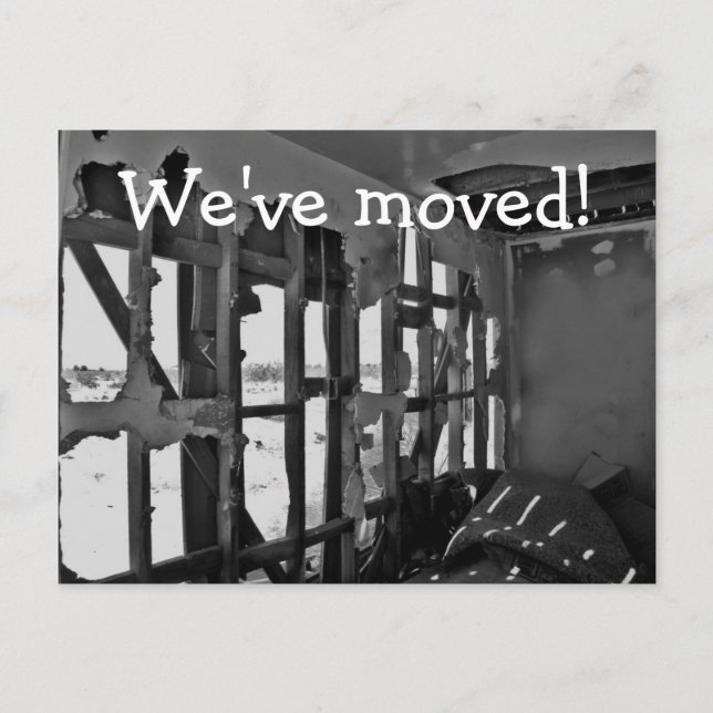 ¡Nos hemos mudado! tarjeta postal de casa destruid (Anverso)