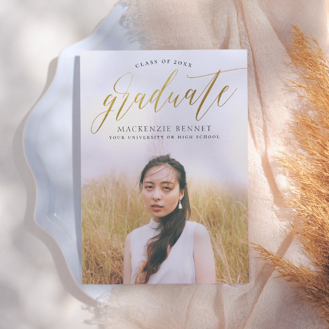 Nota | Invitación de graduados con guión dorado (Subido por el creador)