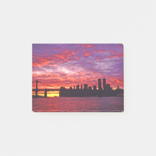 Notas Post-it® A Brilliant Sunset, Silhouette Of Lower Manhattan.