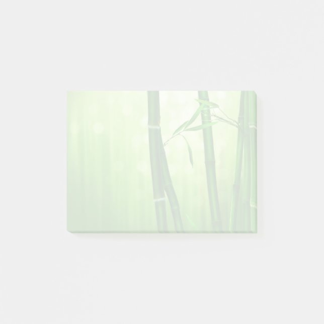 Notas Post-it® Bambú Verde Con Luces De Bokeh Pálidas En La Parte (Anverso)