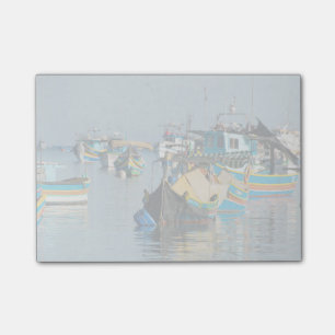 Notas Post-it® Barcos de pesca malteses el Marsaxlokk en Malta