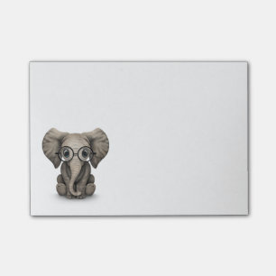 Notas Post-it® Becerro lindo del elefante del bebé con los