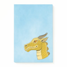 Cabeza de dragón dorado en perfil