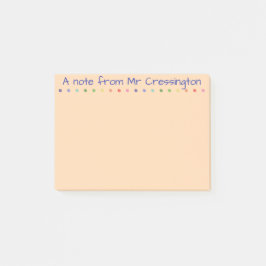 Notas Post-it de puntos coloreados de docentes per