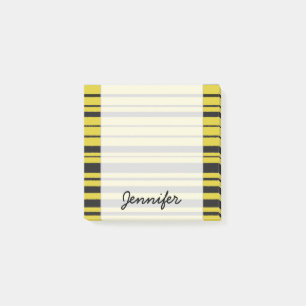 Notas Post-it® El amarillo, negro manosea rayas del color de la