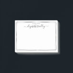 Notas Post-it® Elegante Monograma Giral Firma Blanco Negro Post-<br><div class="desc">Moderno, Girly, Elegante Moda Signature Script Notas de nombres en blanco y negro. Incluye una plantilla de guión de caligrafía de tipo de letra cruz con letras en monograma o nombre completo y un simple borde de línea delgada (marco) doble (2). Fácil de personalizar añadir su nombre. Perfecto para novia,...</div>