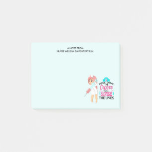 Notas Post-it® Enfermera divertida diciendo con gran aguja hipodé