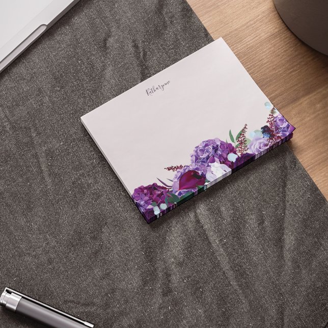 Notas Post-it® Floral púrpura moderna personalizada (Purple Floral Custom Post-It Note)